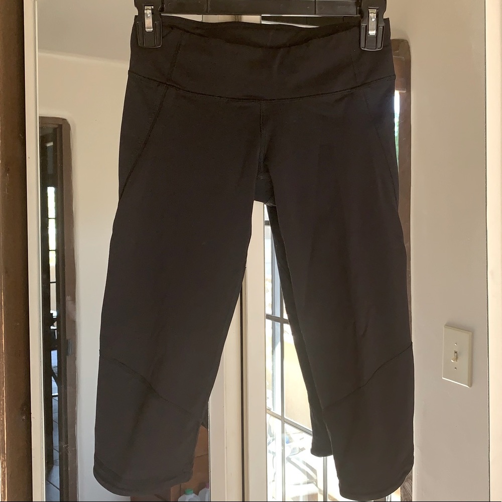 LULULEMON Leggings 4 Black Rare